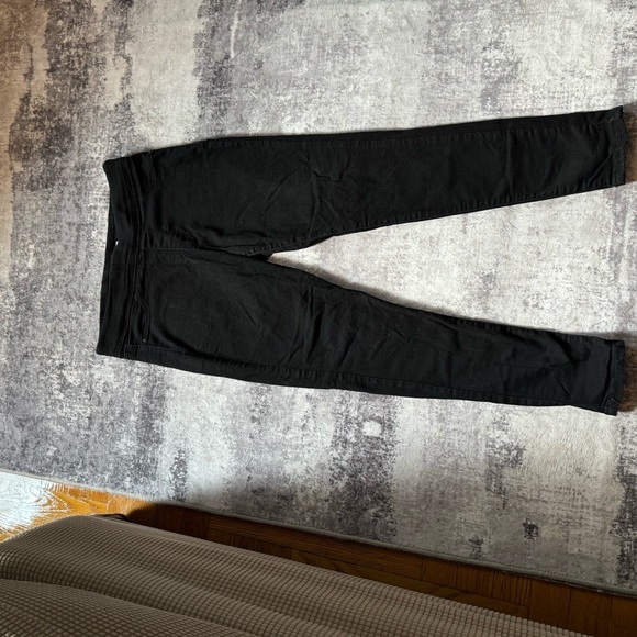 Old Navy Rockstar Jeggings - Picture 2 of 7